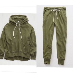 Aerie Oversized Weekend Sweatsuit Set